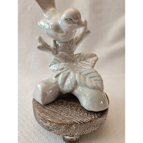 White Iridescent Bird Figurine Vintage Bird Figurine with Wooden Riser 6" - Picture 2 of 9